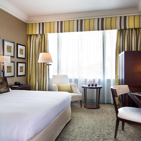 Moevenpick Grand Al Bustan Hotel Dubai Bagian luar foto