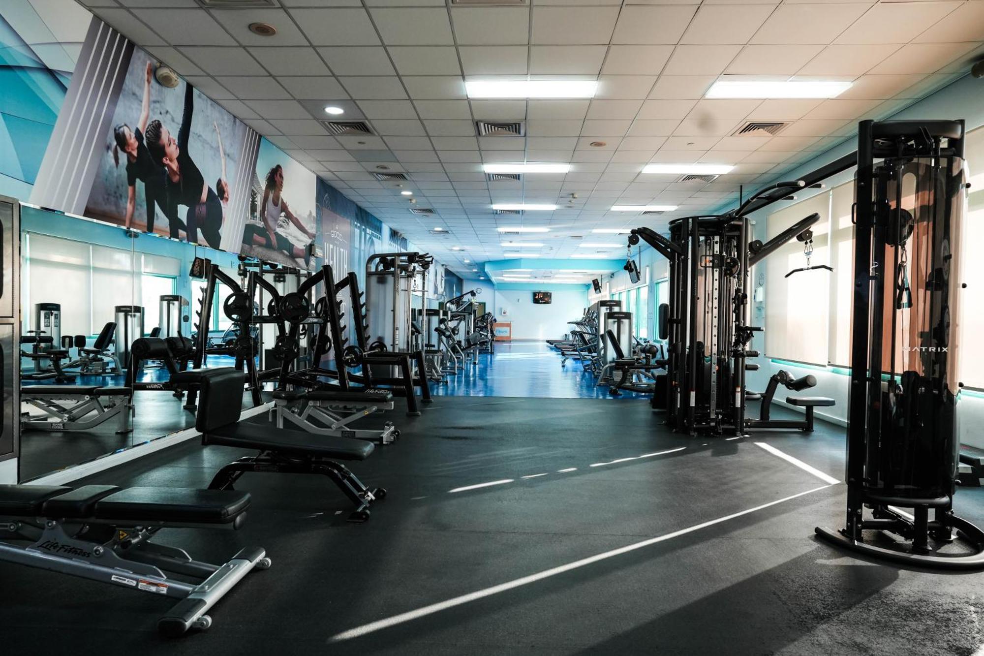 Moevenpick Grand Al Bustan Hotel Dubai Bagian luar foto The gym at the National Training Centre, Loughborough University