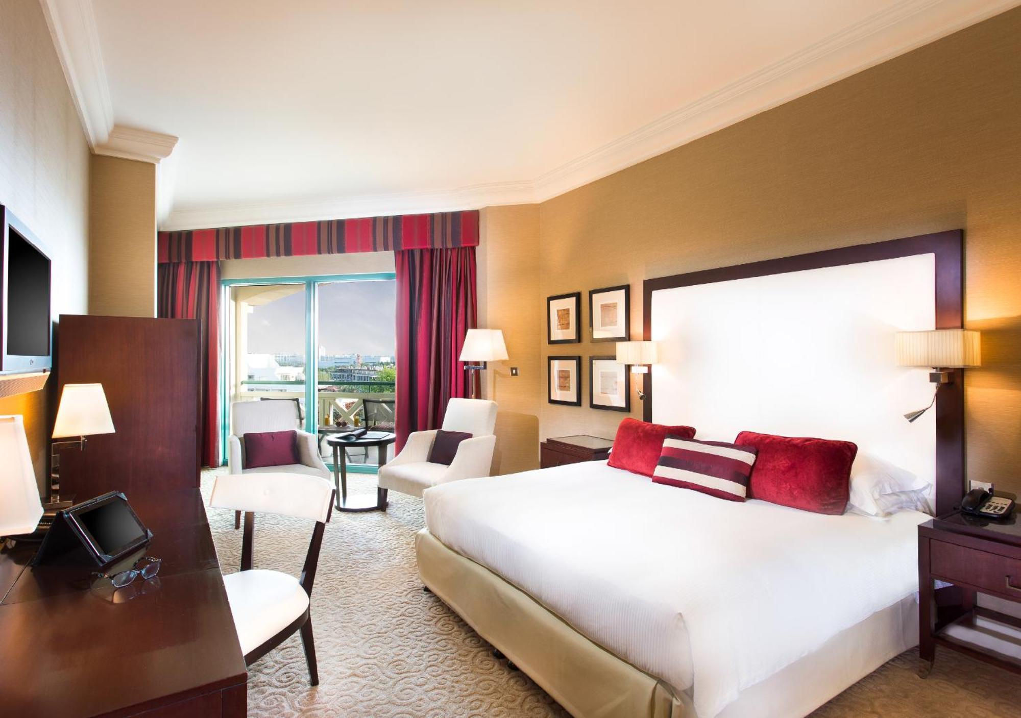 Moevenpick Grand Al Bustan Hotel Dubai Bagian luar foto